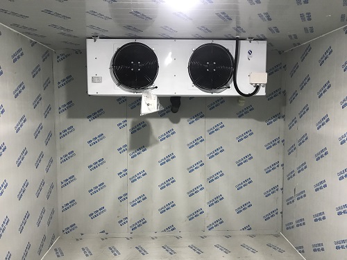 冷庫(kù)安裝.jpg 冷庫(kù)安裝.jpg