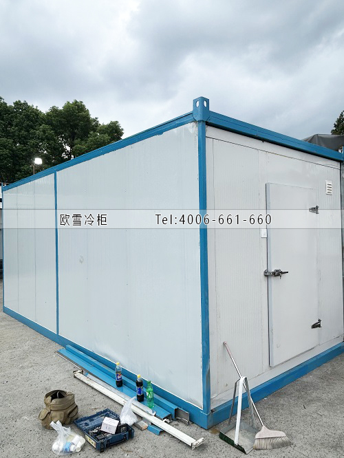 冷庫(kù)安裝.jpg 冷庫(kù)安裝.jpg